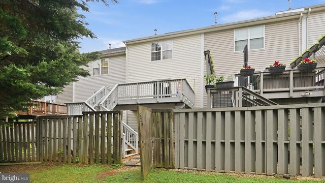 526 HIGHLAND TOWNE LN, Warrenton, VA 20186