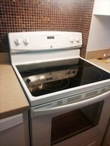 70 Frankfort Street 2R, Boston, MA 02128