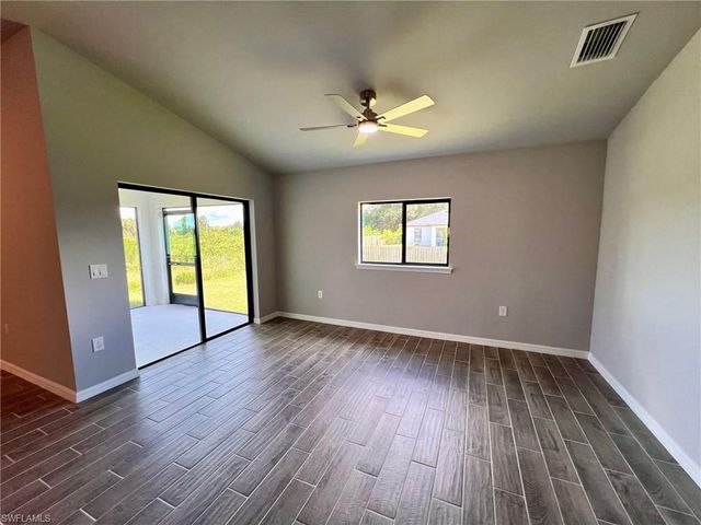 2706 56th ST W, Lehigh Acres, FL 33971
