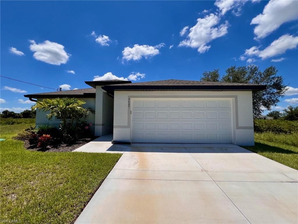 2706 56th ST W, Lehigh Acres, FL 33971