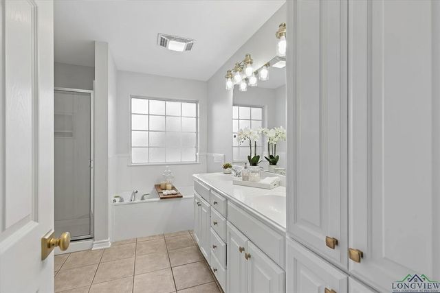 3515 Longmorn Ln, Longview, TX 75604