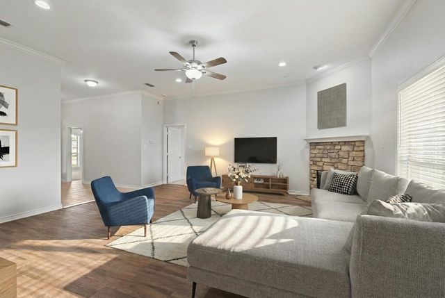 3515 Longmorn Ln, Longview, TX 75604