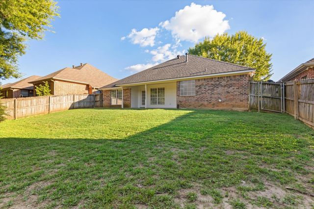 3515 Longmorn Ln, Longview, TX 75604