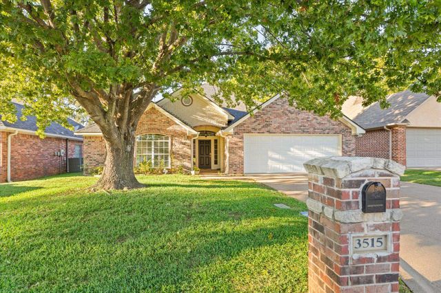 3515 Longmorn Ln, Longview, TX 75604