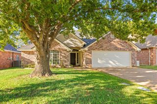 3515 Longmorn Ln, Longview, TX 75604