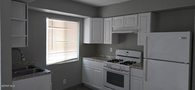 187 N Awbery Street 1,2,3,4,5, El Paso, TX 79905