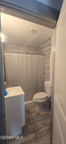 187 N Awbery Street 1,2,3,4,5, El Paso, TX 79905