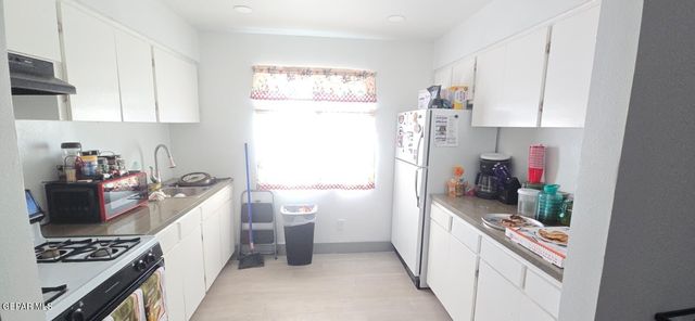 187 N Awbery Street 1,2,3,4,5, El Paso, TX 79905