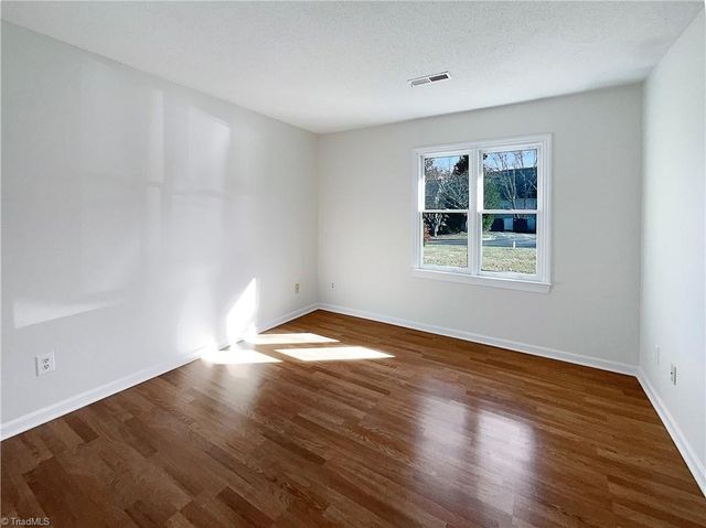 3720 Wayfarer Drive, Greensboro, NC 27410
