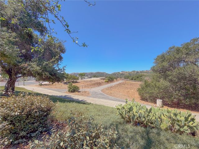 12 Abrigo, Rancho Santa Margarita, CA 92688