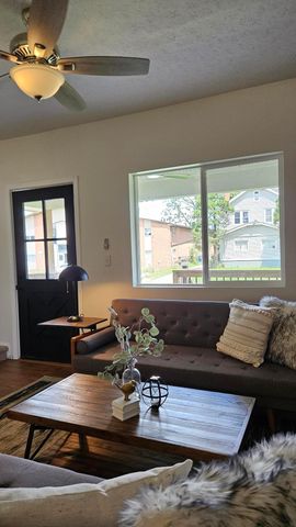 1929 Dunbar Drive, Columbus, OH 43224