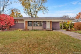 1737 Cresthill Avenue, Royal Oak, MI 48073
