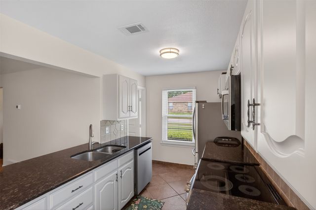 7220 Elderberry Lane, Dallas, TX 75249