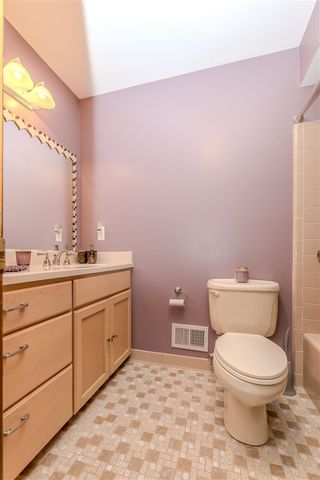 21854 Siegal Drive, Novi, MI 48375
