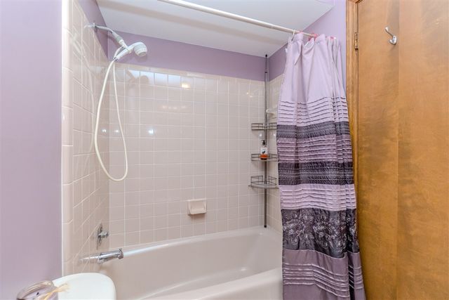 21854 Siegal Drive, Novi, MI 48375