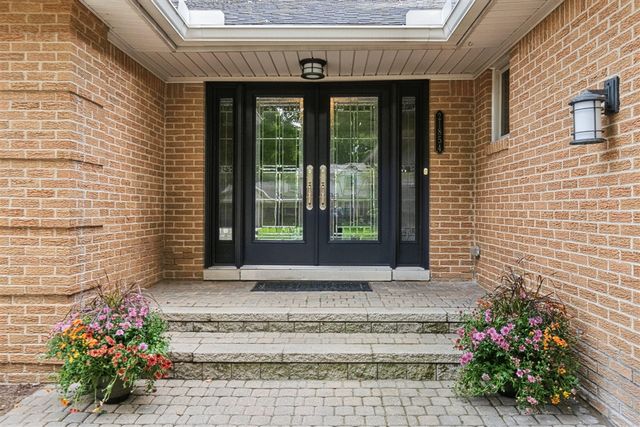 21854 Siegal Drive, Novi, MI 48375