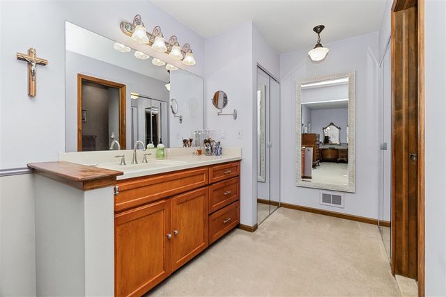 21854 Siegal Drive, Novi, MI 48375