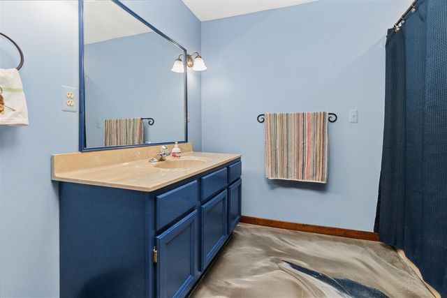 21854 Siegal Drive, Novi, MI 48375