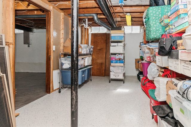 21854 Siegal Drive, Novi, MI 48375