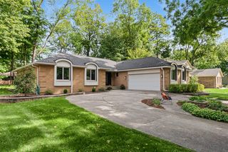 21854 Siegal Drive, Novi, MI 48375