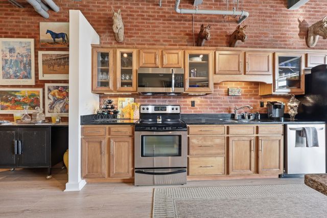 515 W Main Street 411, Lexington, KY 40507