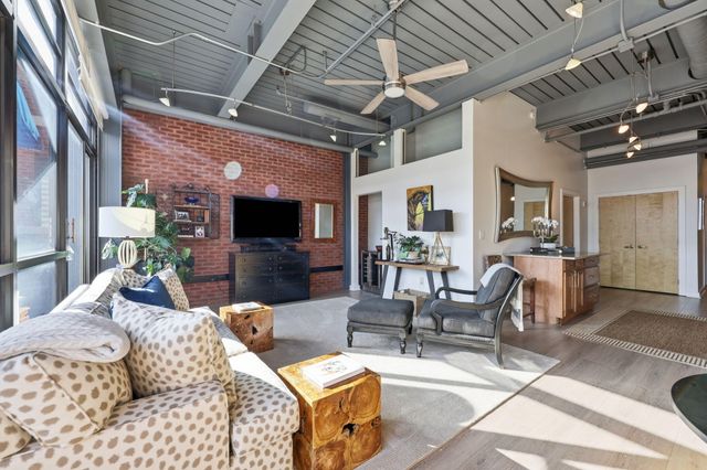 515 W Main Street 411, Lexington, KY 40507