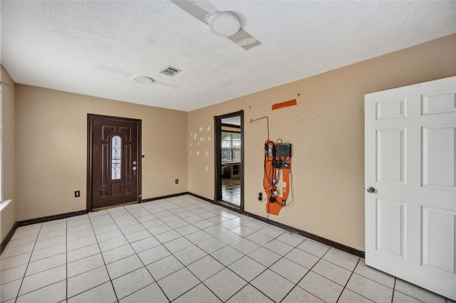 2010 Dade Street, Pasadena, TX 77502