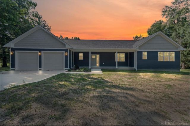 3200 Weidemann Drive, Brandon Twp, MI 48348