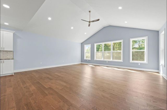 3200 Weidemann Drive, Brandon Twp, MI 48348