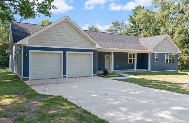 3200 Weidemann Drive, Brandon Twp, MI 48348