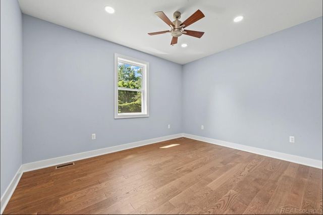 3200 Weidemann Drive, Brandon Twp, MI 48348