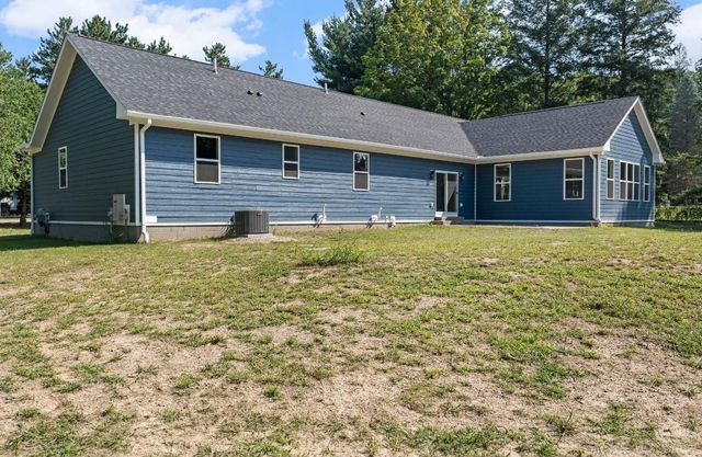 3200 Weidemann Drive, Brandon Twp, MI 48348