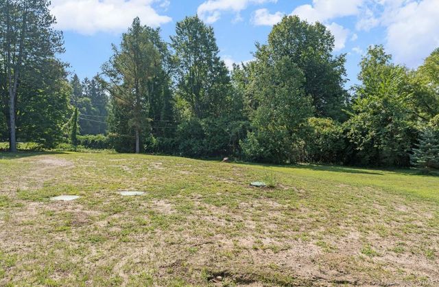 3200 Weidemann Drive, Brandon Twp, MI 48348