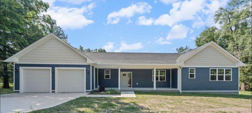 3200 Weidemann Drive, Brandon Twp, MI 48348