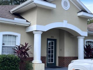 9724 N ARMENIA AVENUE 300, Tampa, FL 33612