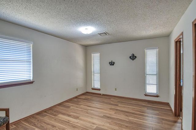 1501 Glencliff Drive, Norman, OK 73071