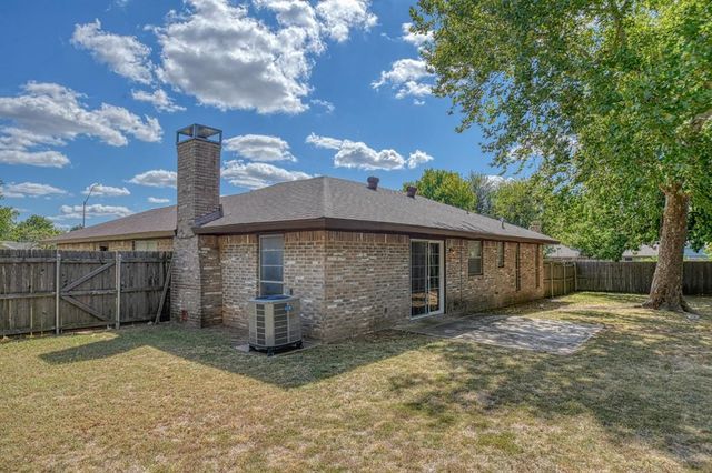 1501 Glencliff Drive, Norman, OK 73071