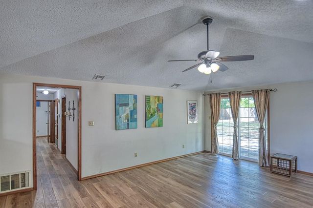 1501 Glencliff Drive, Norman, OK 73071