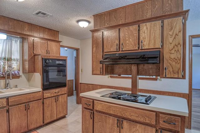 1501 Glencliff Drive, Norman, OK 73071