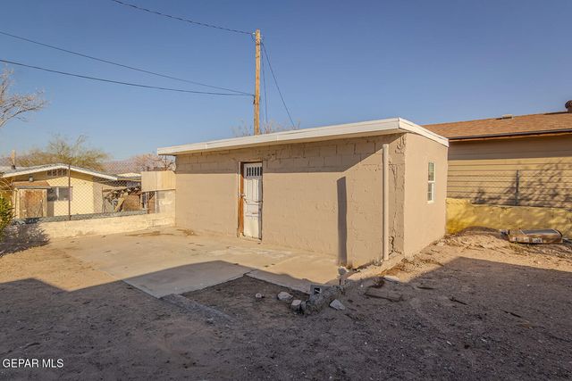 326 OCOTILLO Drive, Sunland Park, NM 88063