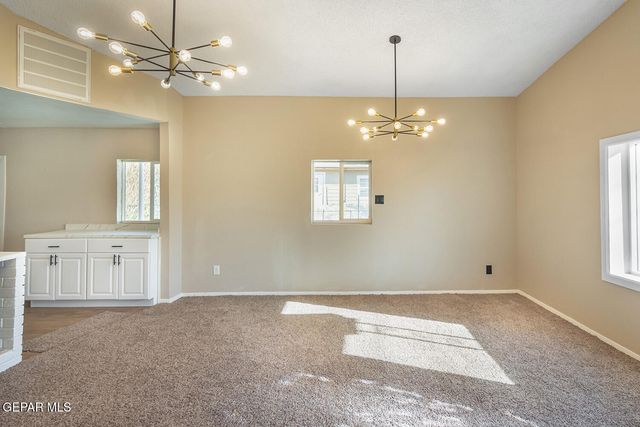 326 OCOTILLO Drive, Sunland Park, NM 88063