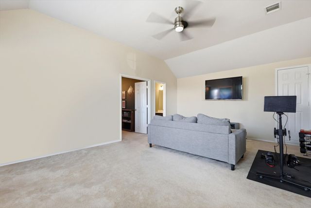 107 Watering Hole, Newark, TX 76071