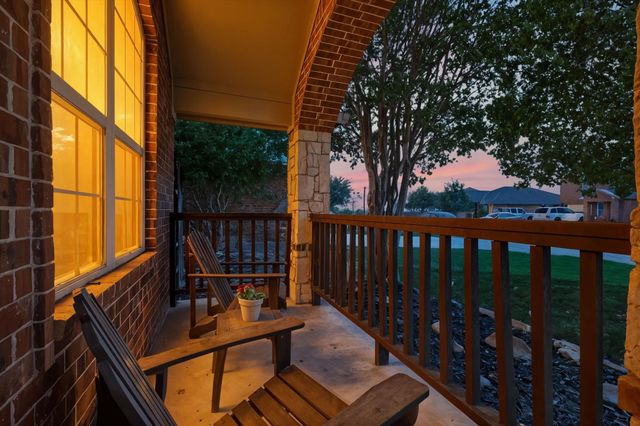 107 Watering Hole, Newark, TX 76071