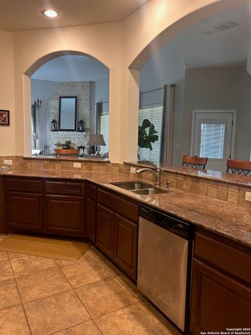 6934 Laura, Schertz, TX 78154