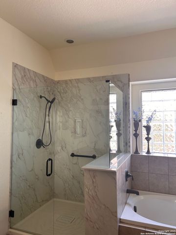 6934 Laura, Schertz, TX 78154