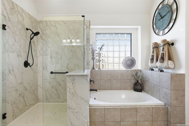 6934 Laura, Schertz, TX 78154