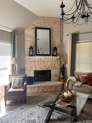 6934 Laura, Schertz, TX 78154