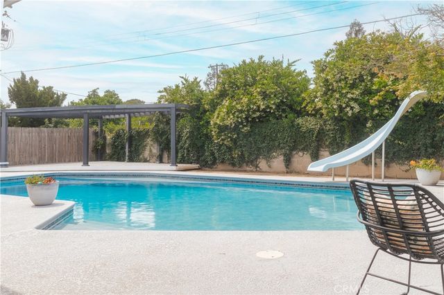 5739 N Pleasant Avenue, Fresno, CA 93711
