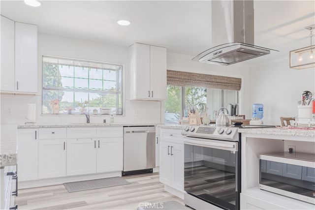 5739 N Pleasant Avenue, Fresno, CA 93711