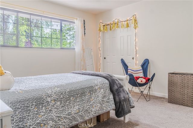 5739 N Pleasant Avenue, Fresno, CA 93711